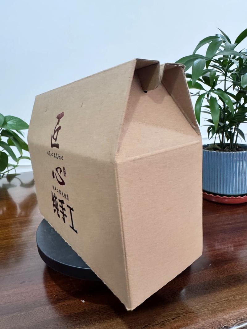 纸箱定制：让产品包装更出色的方式